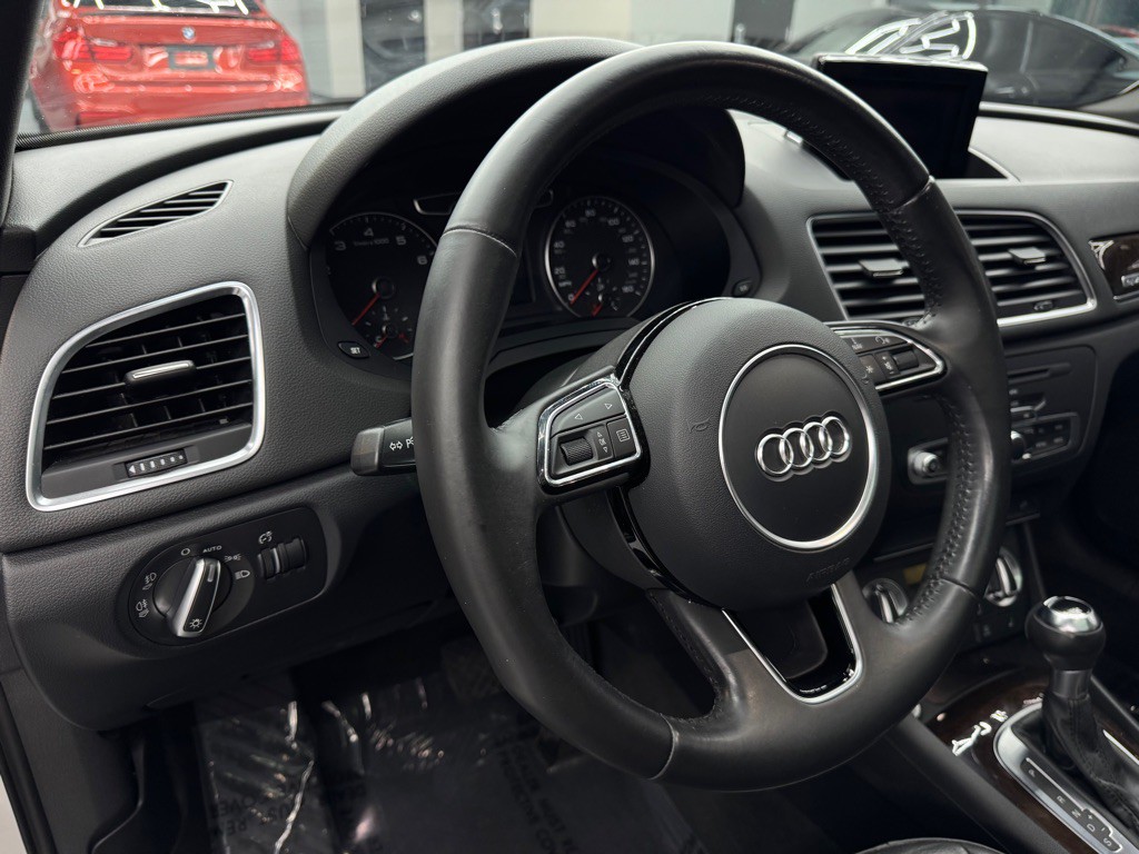 2015 Audi Q3 Image 15