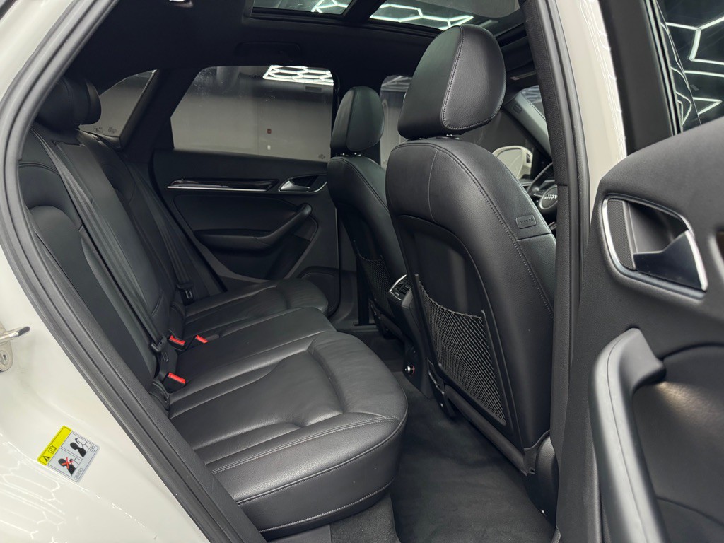 2015 Audi Q3 Image 21