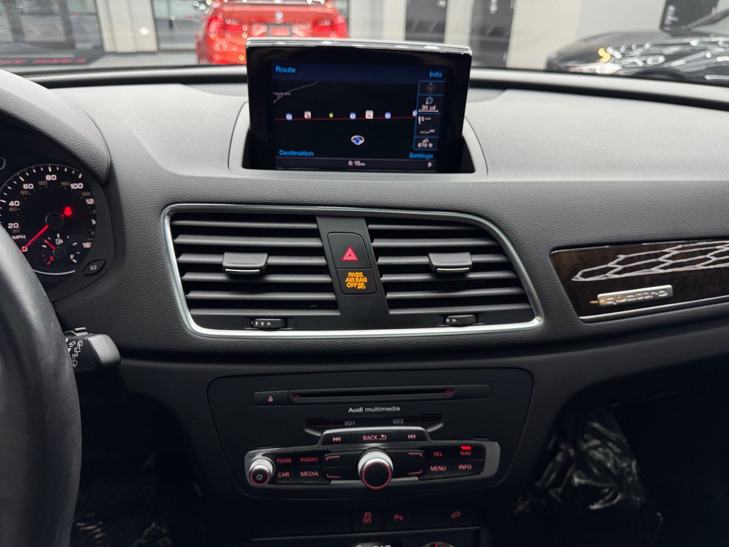 2015 Audi Q3 Image 26