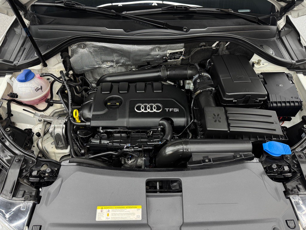 2015 Audi Q3 Image 34