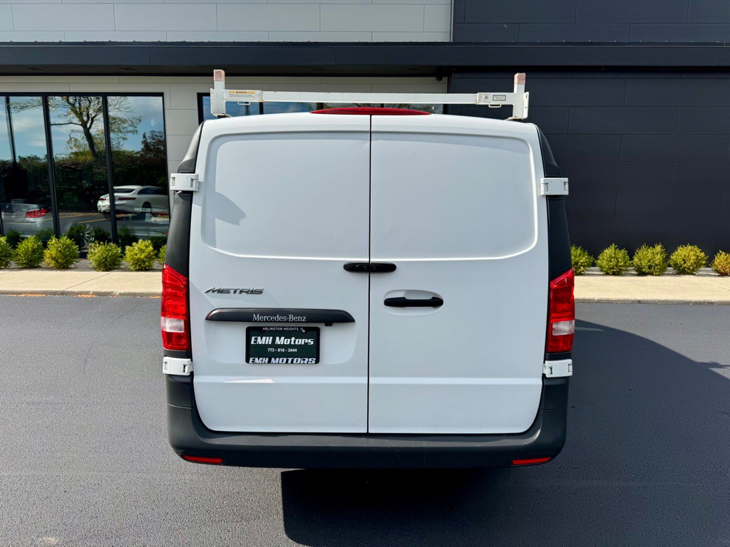 2018 Mercedes-Benz Metris Image 9
