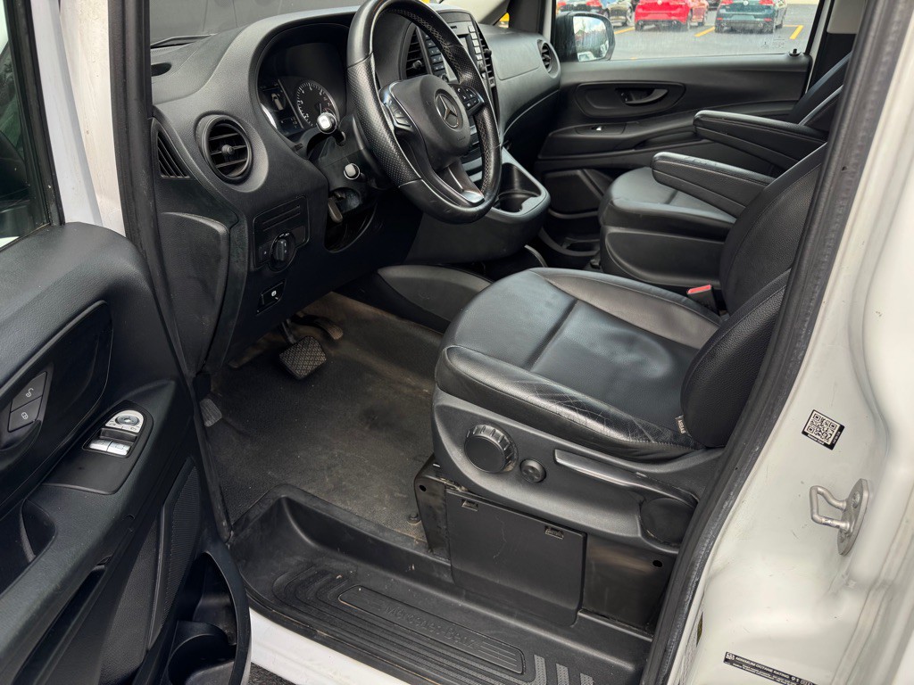 2018 Mercedes-Benz Metris Image 15