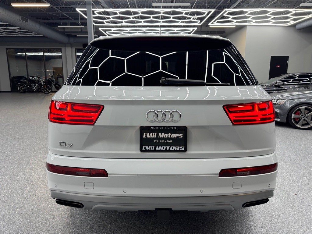 2019 Audi Q7 Image 12