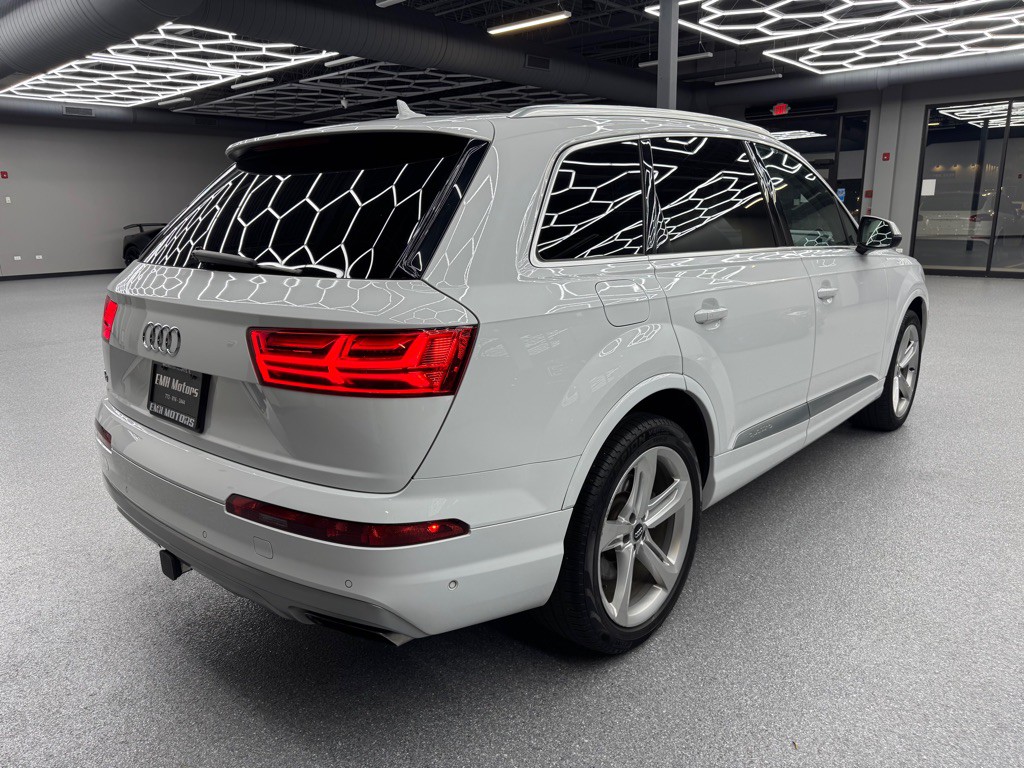 2019 Audi Q7 Image 14