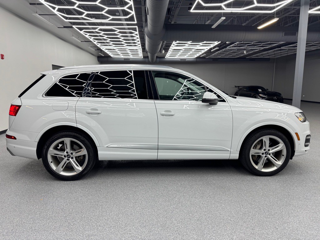 2019 Audi Q7 Image 16