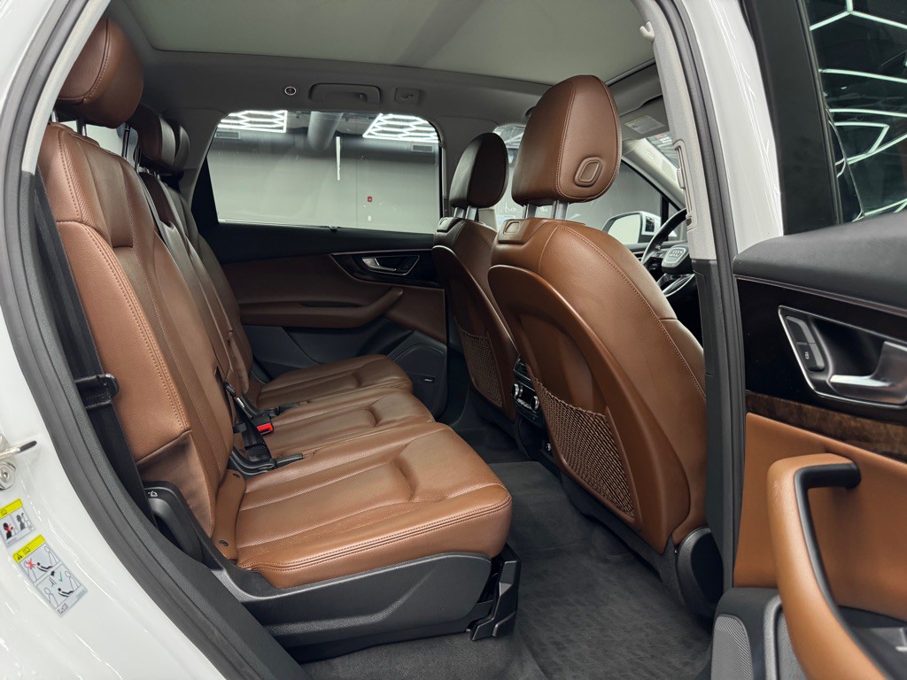 2019 Audi Q7 Image 33