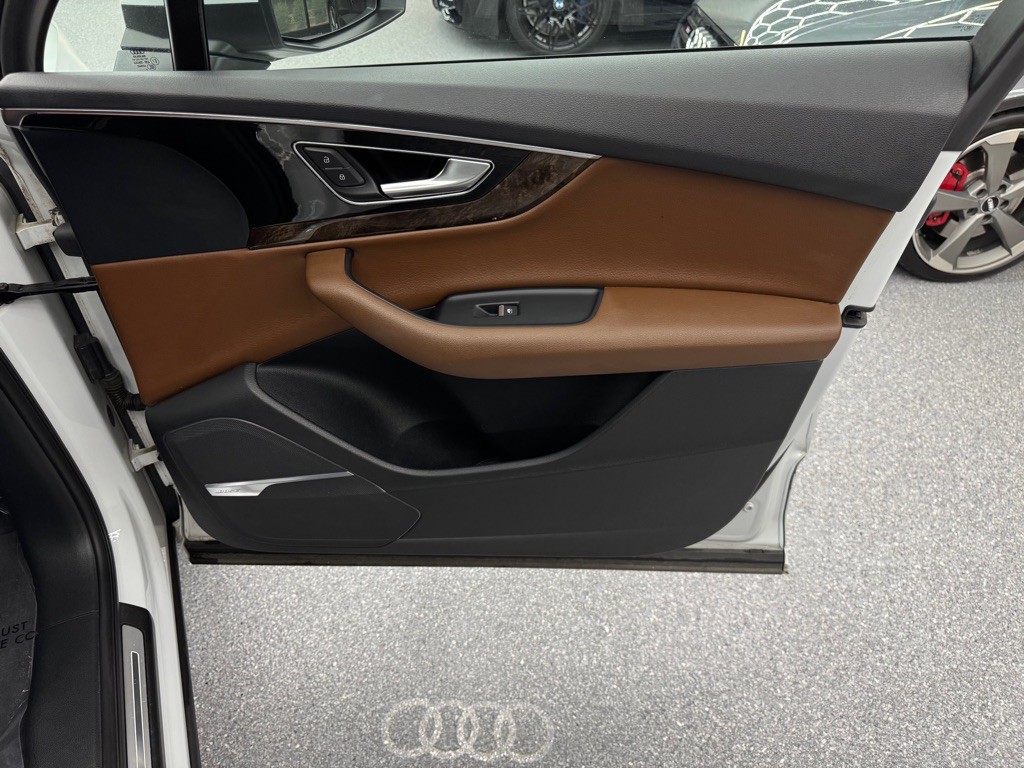 2019 Audi Q7 Image 35