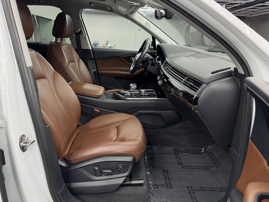 2019 Audi Q7 Image 37