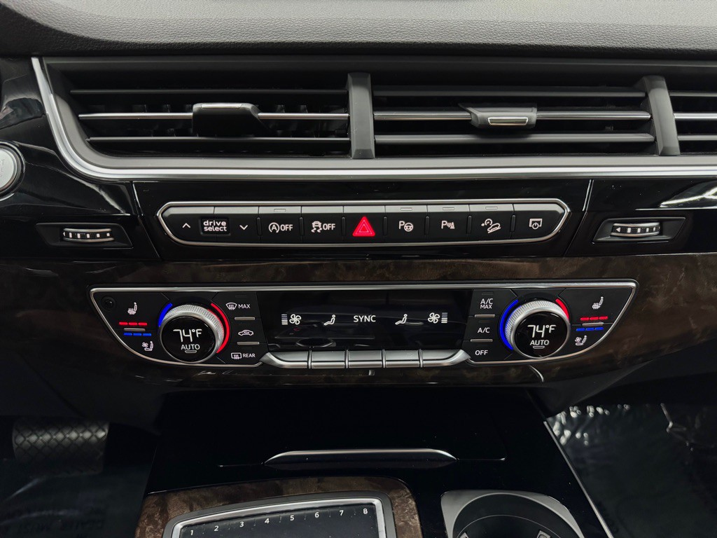 2019 Audi Q7 Image 45