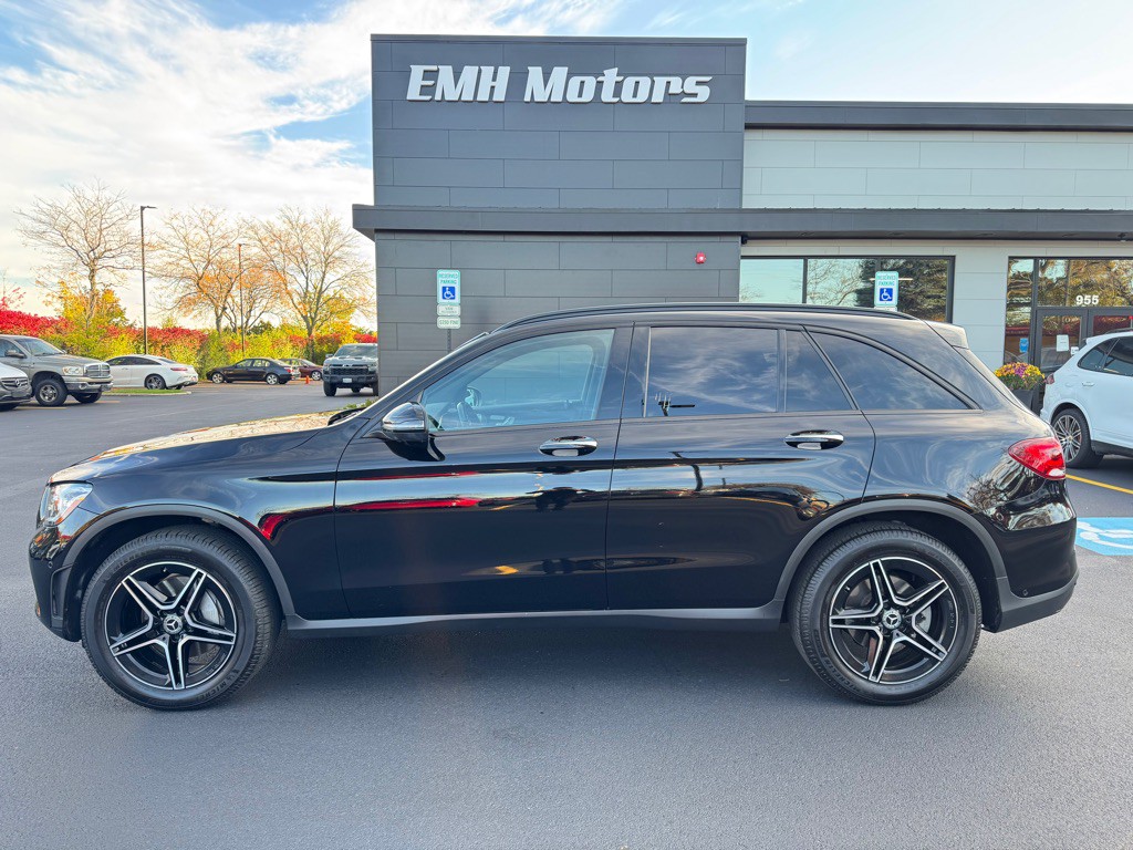 2021 Mercedes-Benz GLC-Class Image 7