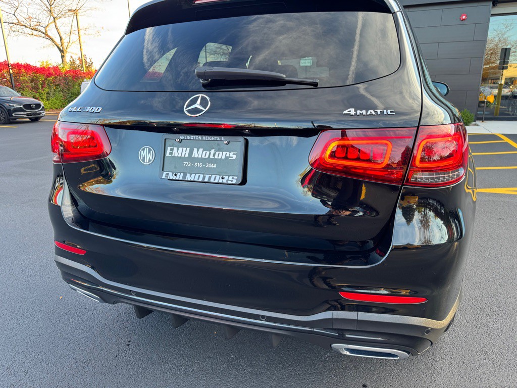 2021 Mercedes-Benz GLC-Class Image 12