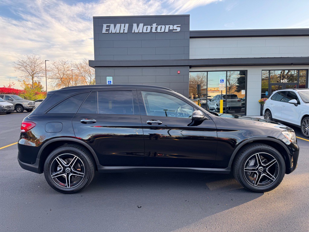 2021 Mercedes-Benz GLC-Class Image 15