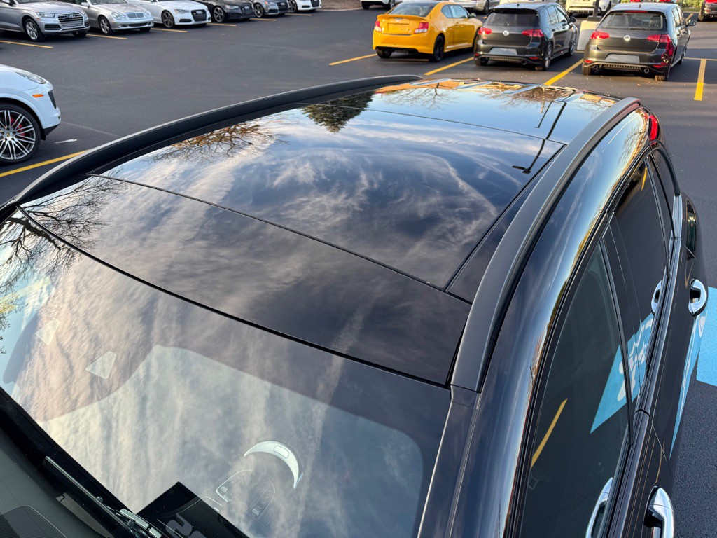 2021 Mercedes-Benz GLC-Class Image 16