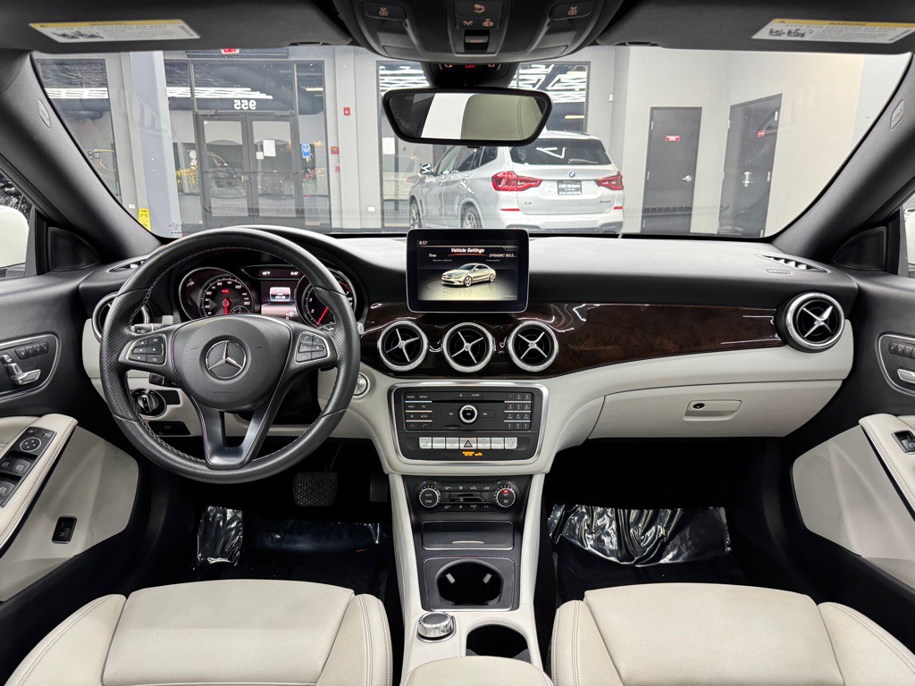 2018 Mercedes-Benz CLA-Class Image 31