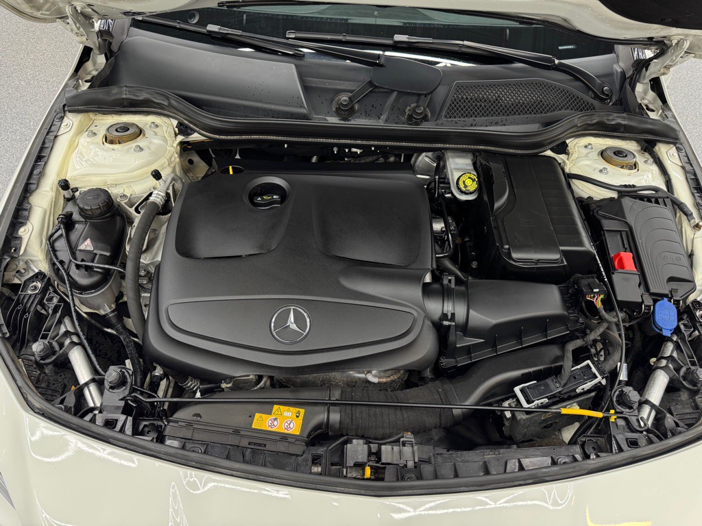 2018 Mercedes-Benz CLA-Class Image 34