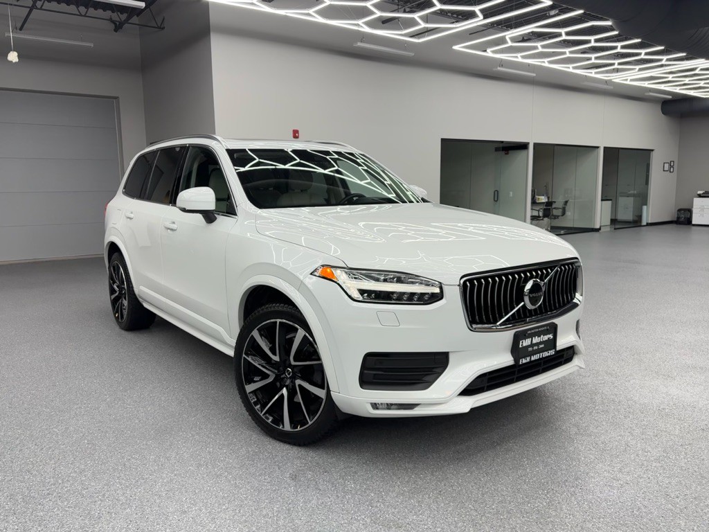 2020 Volvo XC90 Image 1