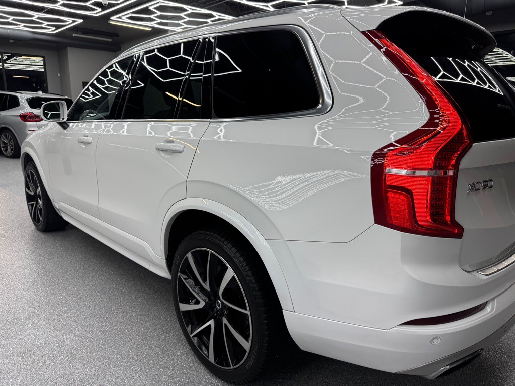 2020 Volvo XC90 Image 10