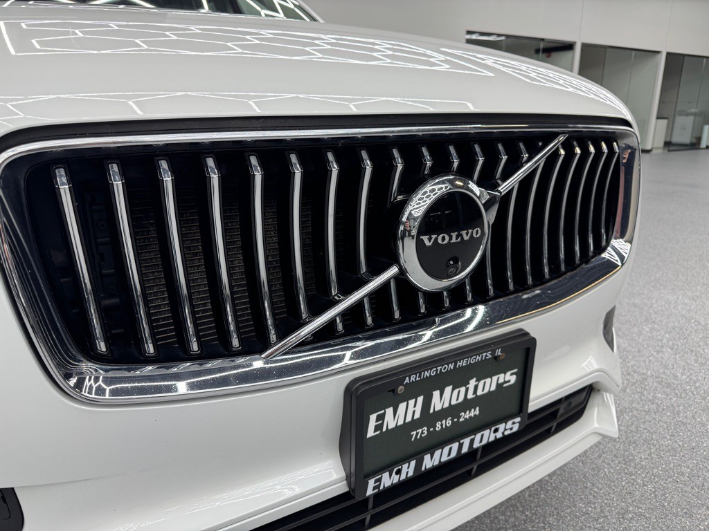 2020 Volvo XC90 Image 18