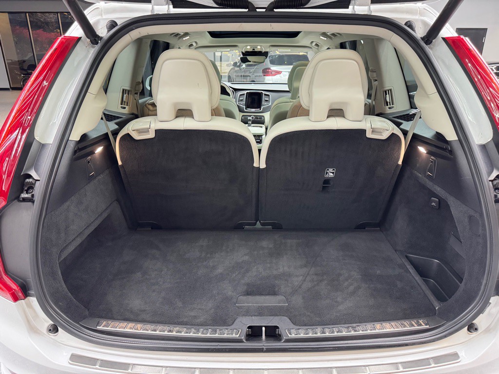 2020 Volvo XC90 Image 27