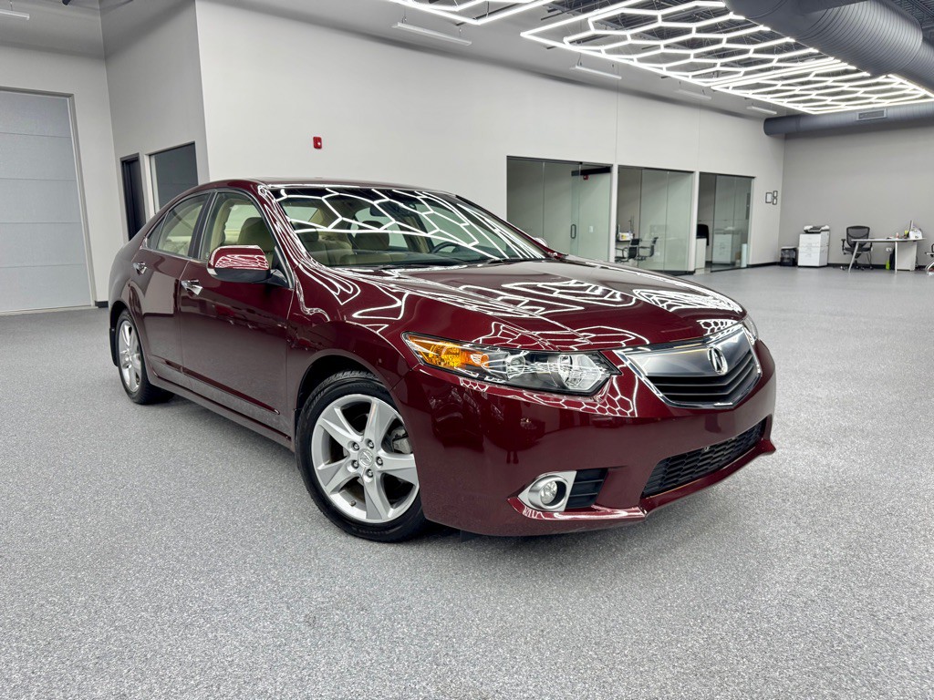 2011 Acura TSX Image 1