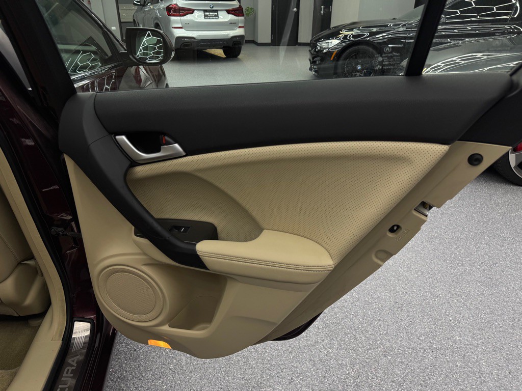 2011 Acura TSX Image 22