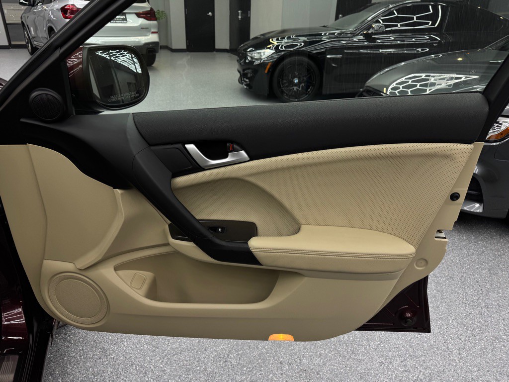 2011 Acura TSX Image 24