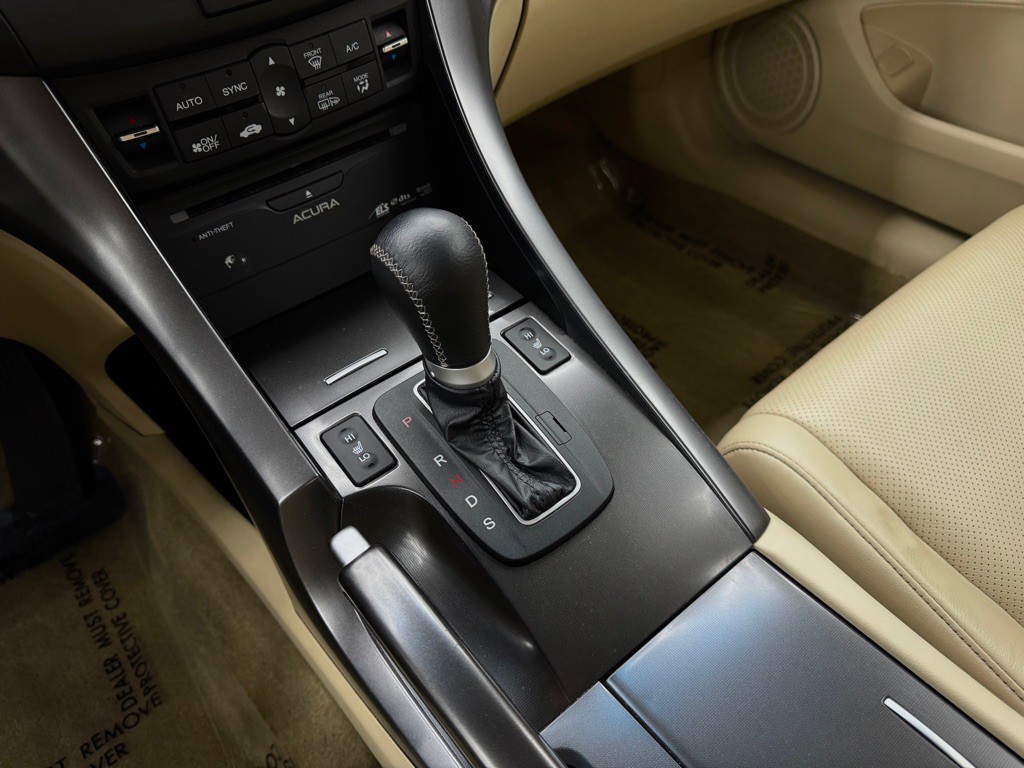 2011 Acura TSX Image 30