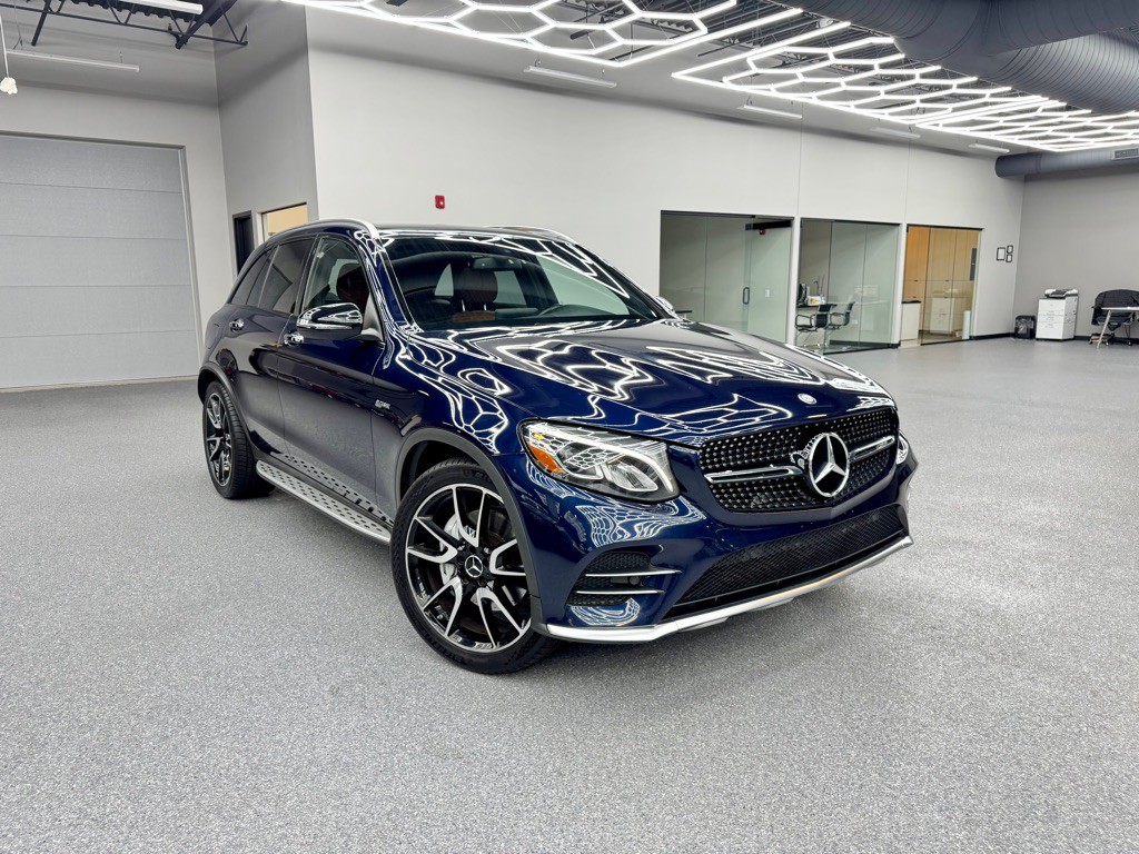 2017 Mercedes-Benz GLC-Class Image 1