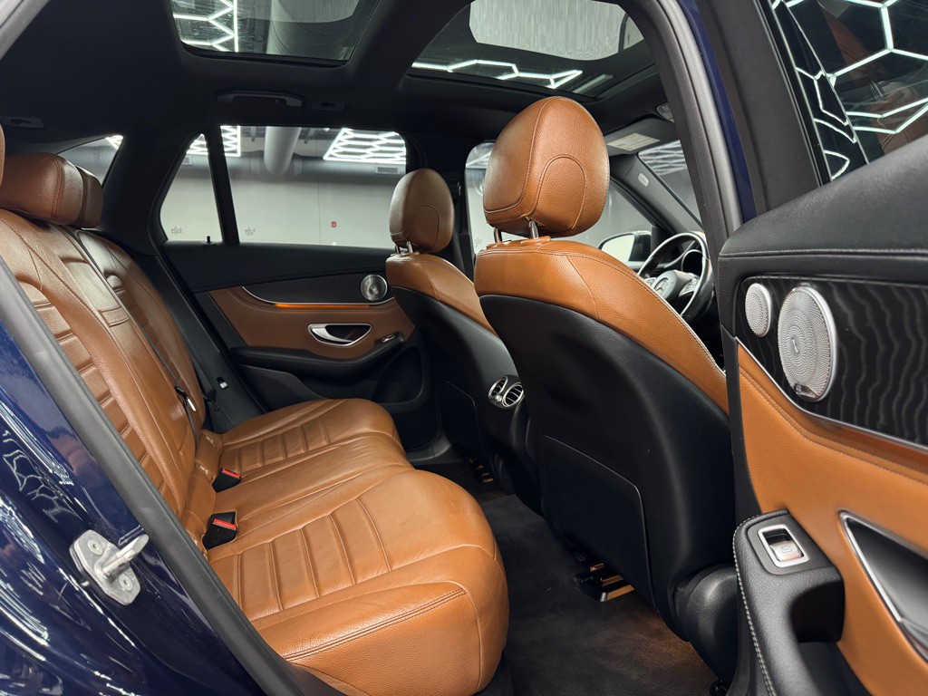 2017 Mercedes-Benz GLC-Class Image 26