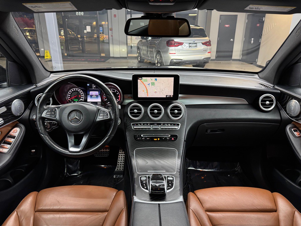 2017 Mercedes-Benz GLC-Class Image 30