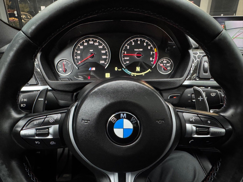 2015 BMW M3 Image 42