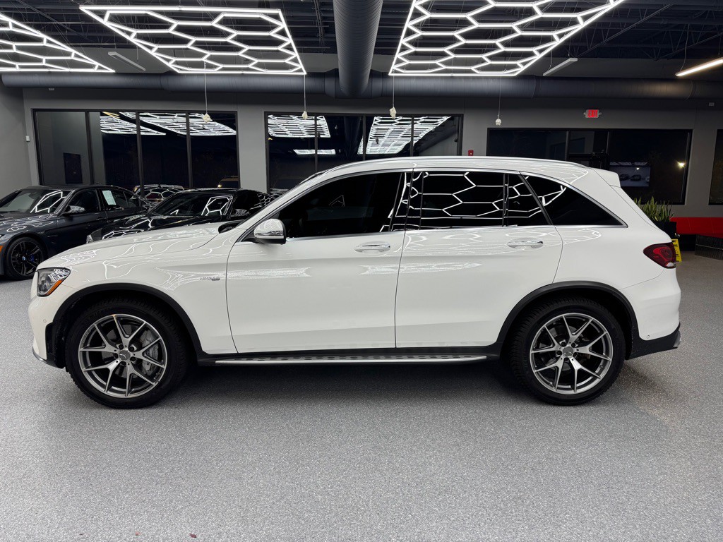 2022 Mercedes-Benz GLC-Class Image 12