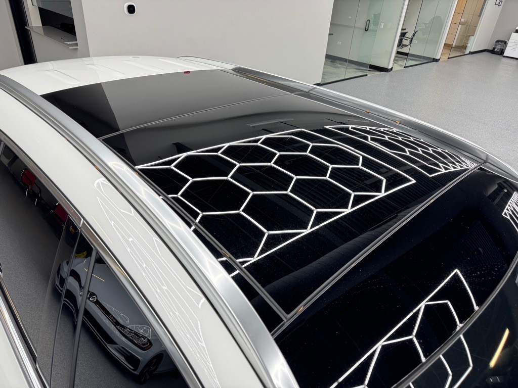 2022 Mercedes-Benz GLC-Class Image 17