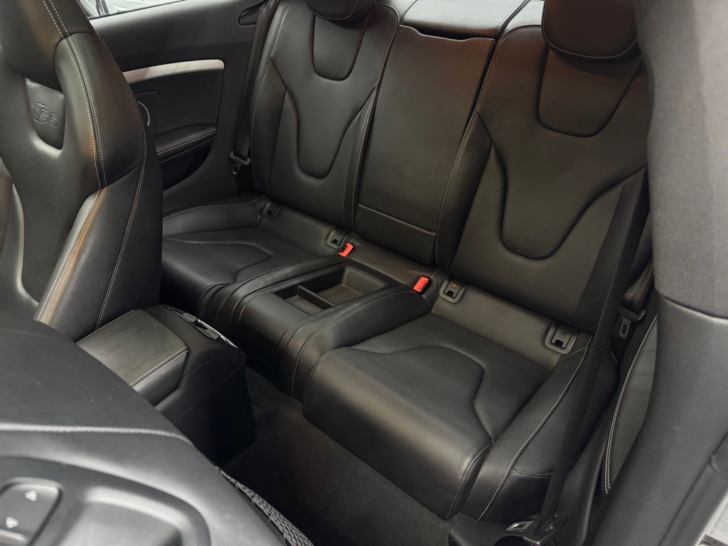 2013 Audi S5 Image 21