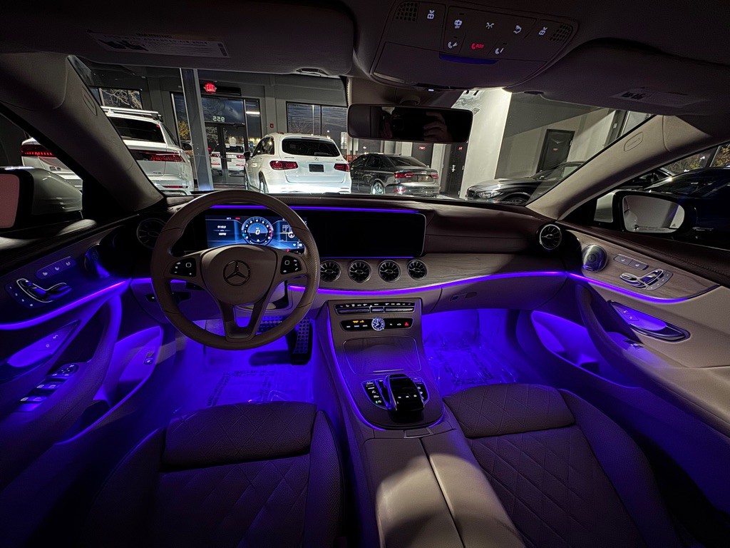 2018 Mercedes-Benz E-Class Image 30