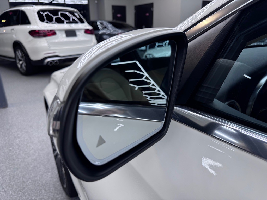 2019 Mercedes-Benz C-Class Image 14