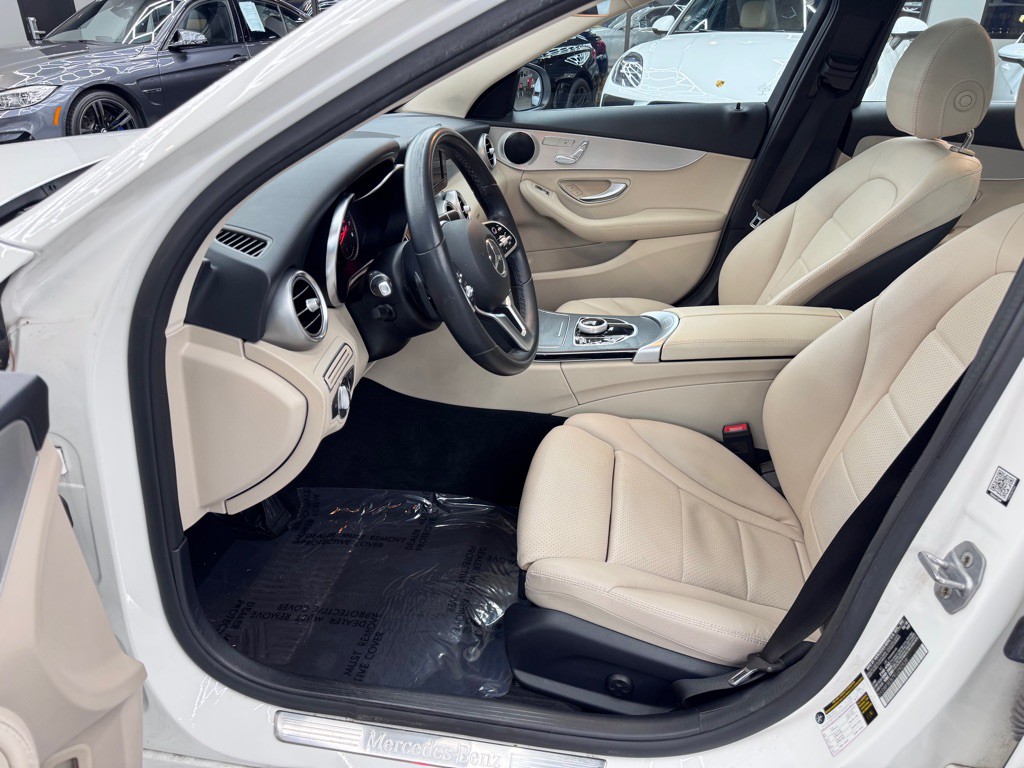 2019 Mercedes-Benz C-Class Image 17