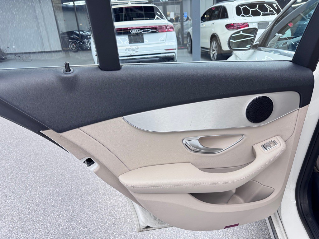 2019 Mercedes-Benz C-Class Image 20
