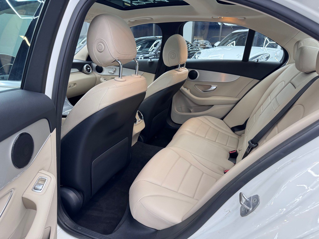 2019 Mercedes-Benz C-Class Image 21