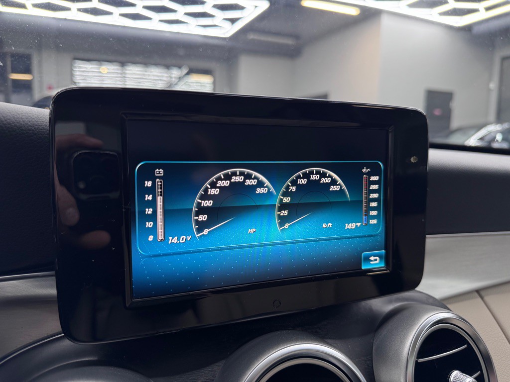 2019 Mercedes-Benz C-Class Image 32