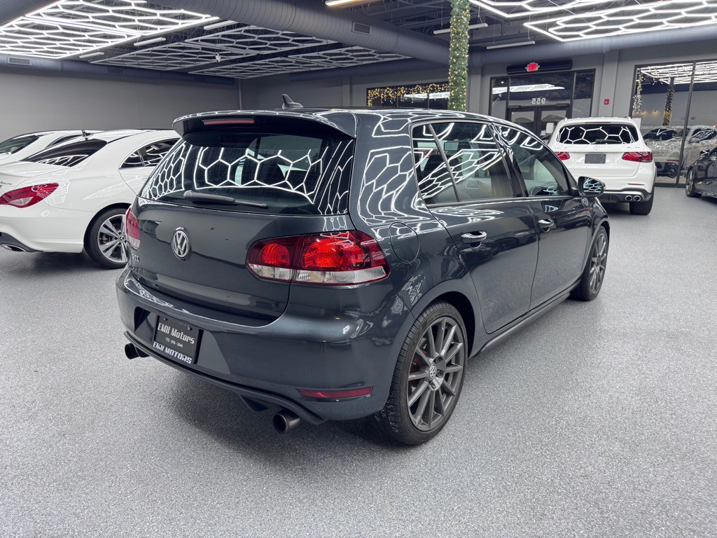2012 Volkswagen GTI Image 10