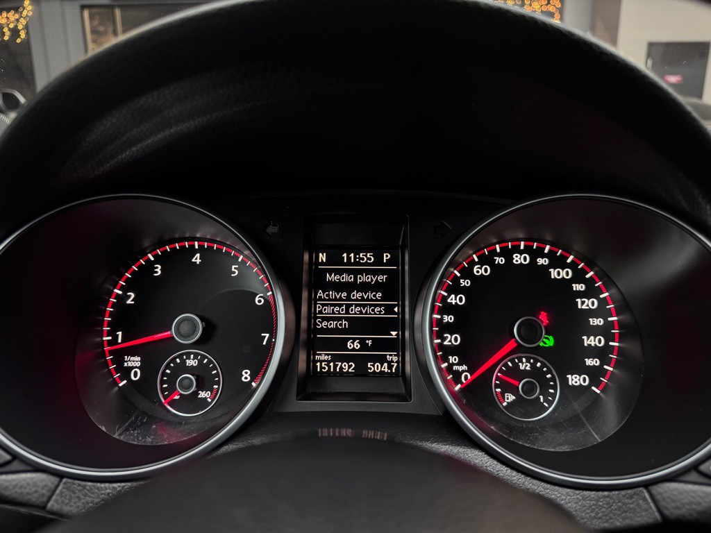 2012 Volkswagen GTI Image 26