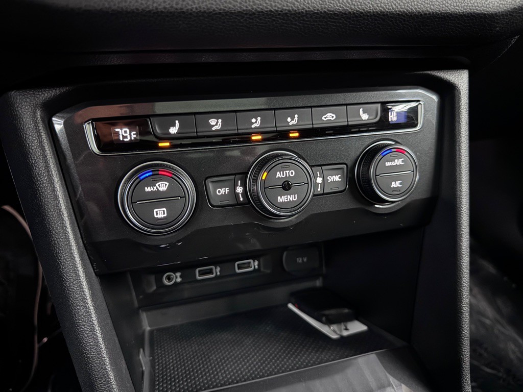 2018 Volkswagen Tiguan Image 35