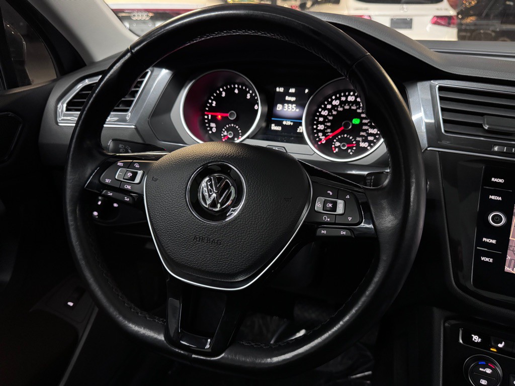 2018 Volkswagen Tiguan Image 37
