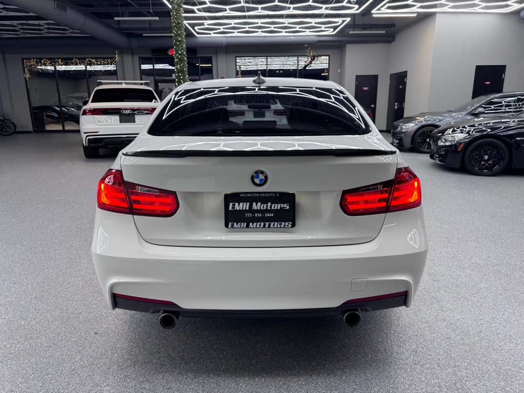 2015 BMW 3 Series Image 10