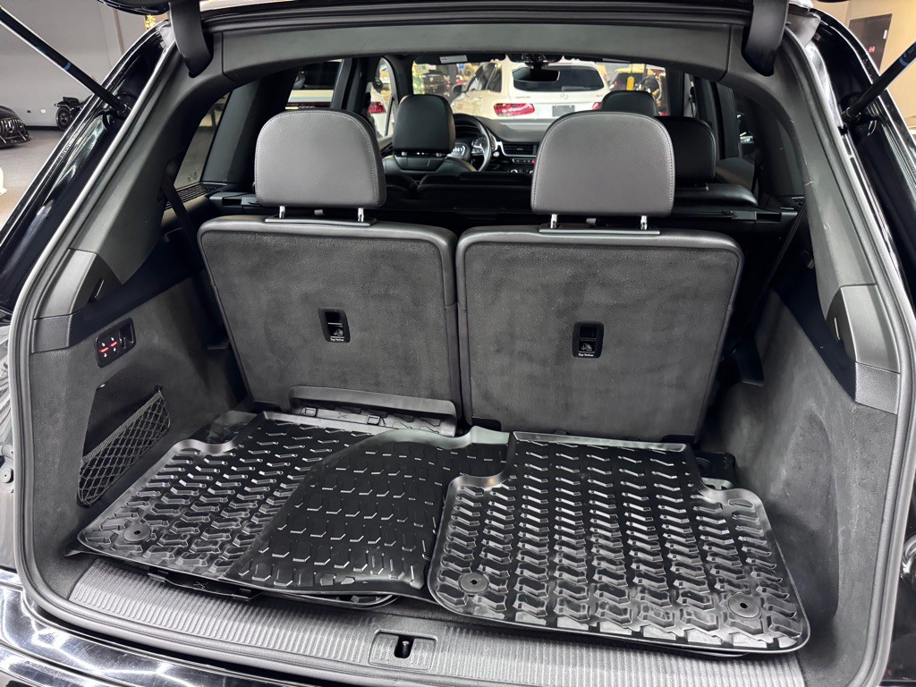 2017 Audi Q7 Image 19