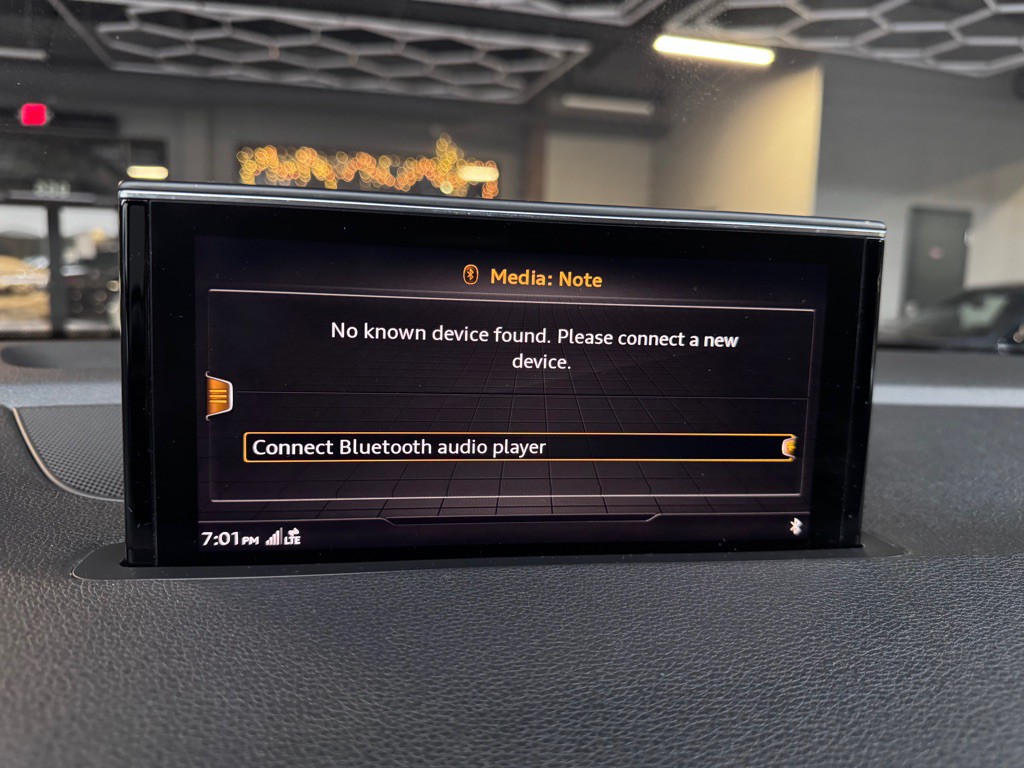 2017 Audi Q7 Image 28