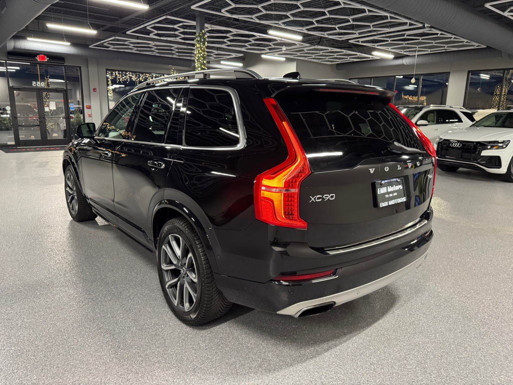 2018 Volvo XC90 Image 9