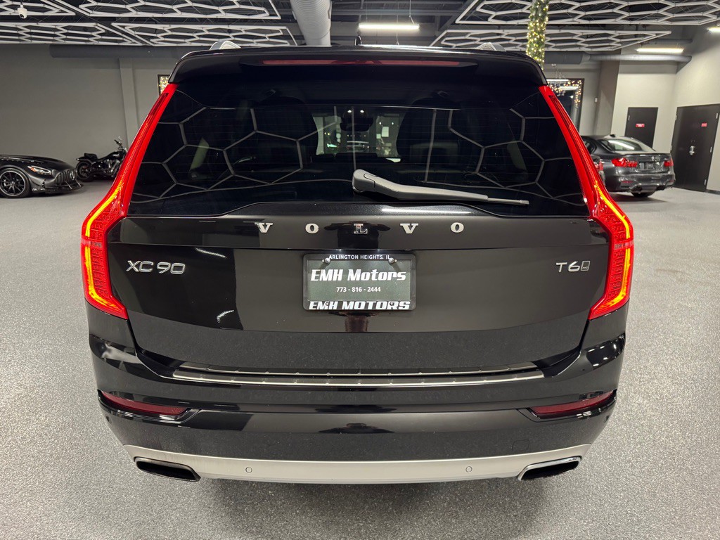 2018 Volvo XC90 Image 10