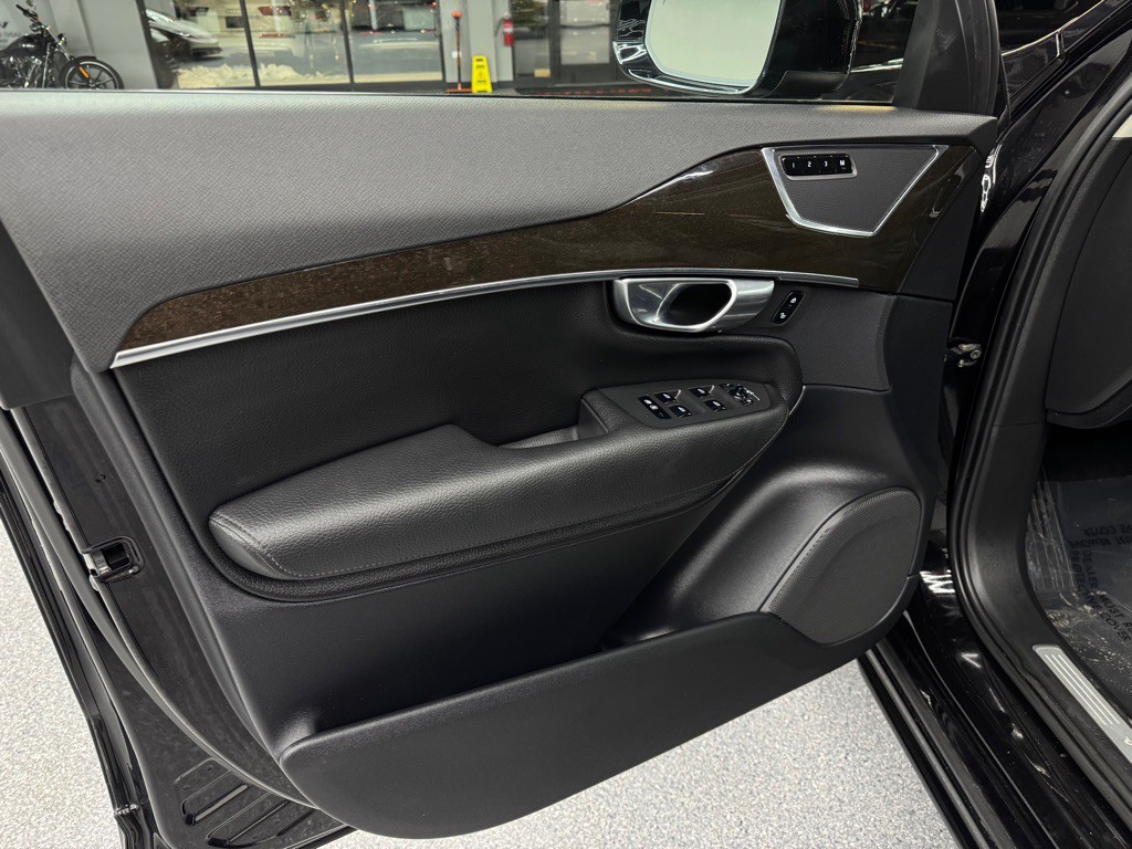 2018 Volvo XC90 Image 16